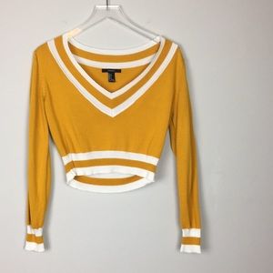 2 for $25 😍 Forever 21 Varsity crop sweater Sz S